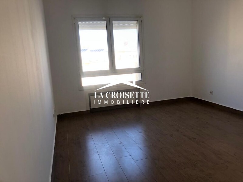 Appartement S+3 vue sur Lac