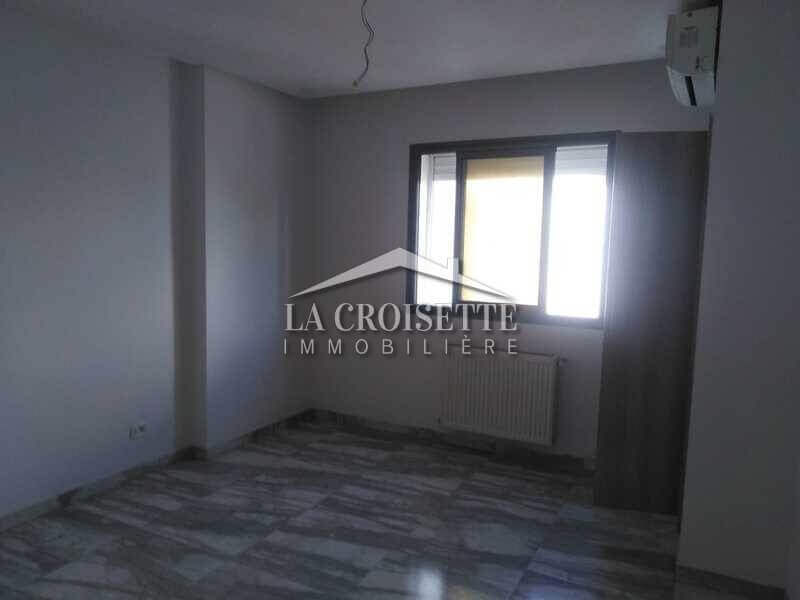 Appartement S+3 à Kheireddine