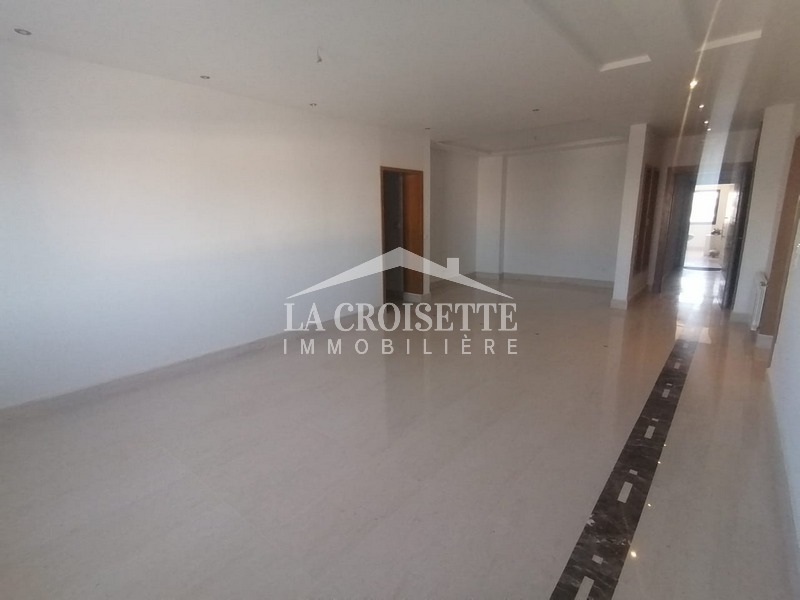 Appartement S+3 à La Marsa