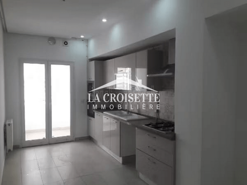 Appartement S+3 avec jardin à La Soukra