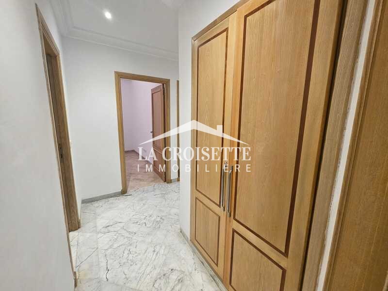 Appartement S+2 à La Soukra