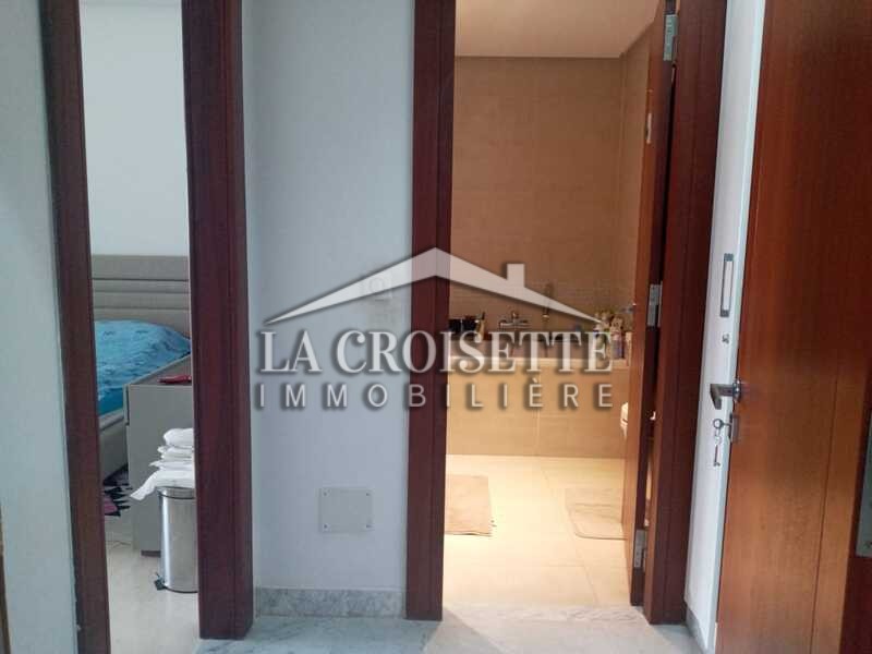 Appartement S+3 avec chambre de service aux Jardins de Carthage