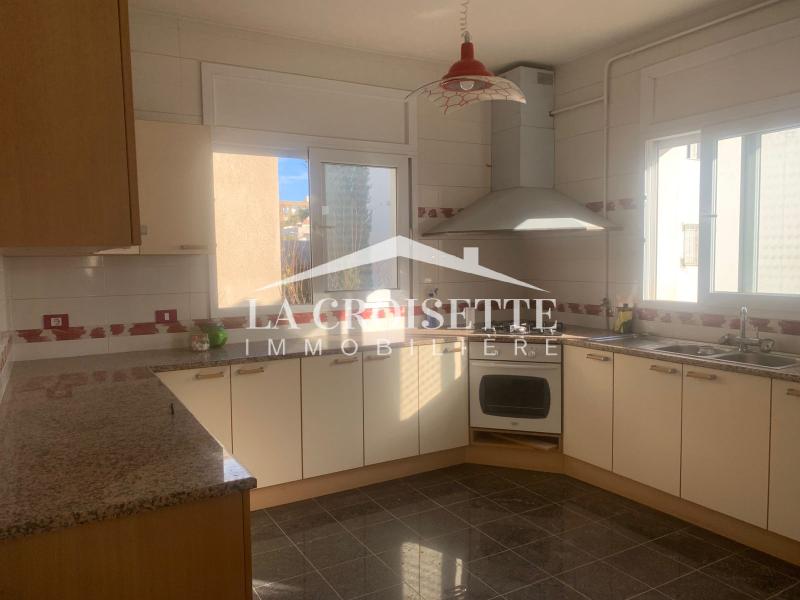 Appartement S+3 à Ain Zaghouan Nord