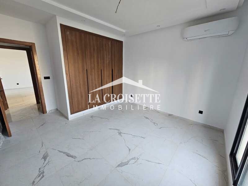 Appartement S+3 avec jardin aux Jardins de Carthage