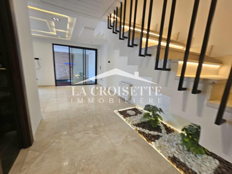 Duplex S+3 à Ain Zaghouan Nord