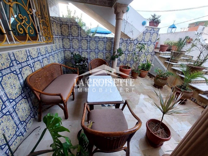 Etage de villa meublé S+3 avec terrasse à Sidi Bou Saïd