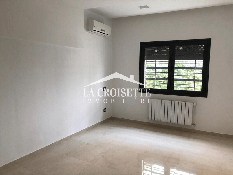 Appartement S+2 avec Jardin aux Jardins de Carthage 