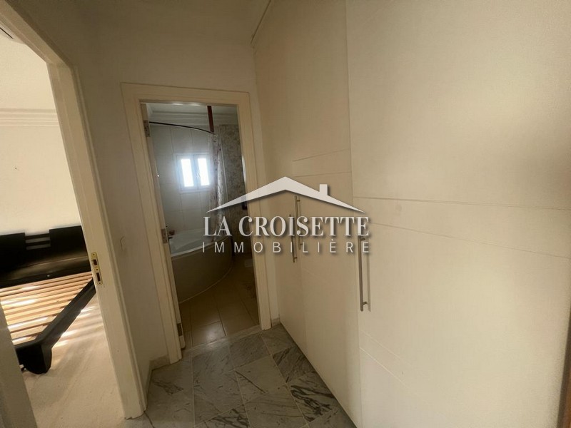 Appartement S+3 avec jardin meublé à La Marsa