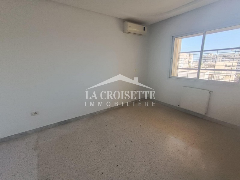 Appartement S+3 à Ain Zaghouan El Wahat