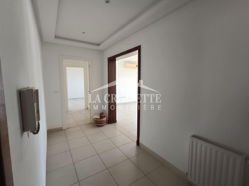 Appartement S+3 à Ain Zaghouan El Wahat