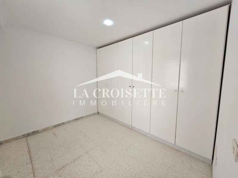 Appartement S+3 meublé à La Marsa