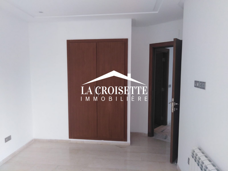 Appartement S+2 à La Soukra