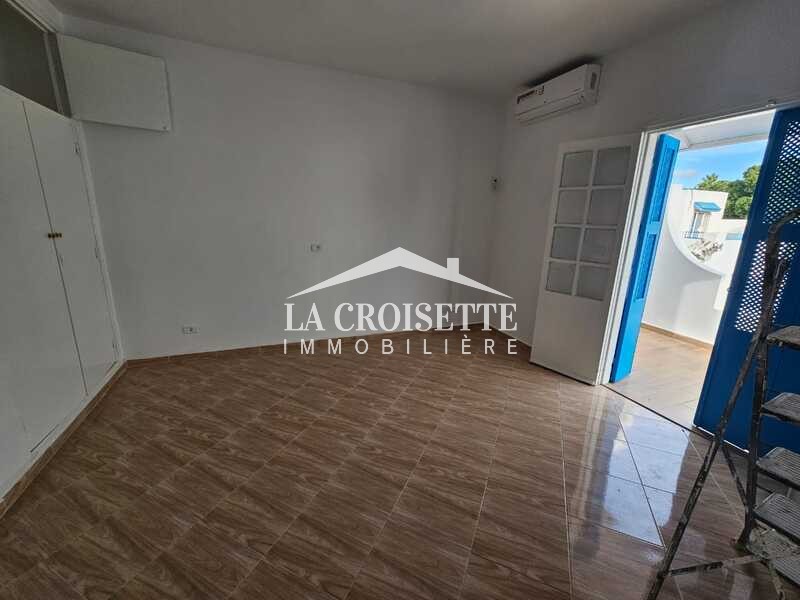 Duplex S+5 avec jardin et piscine à La Marsa