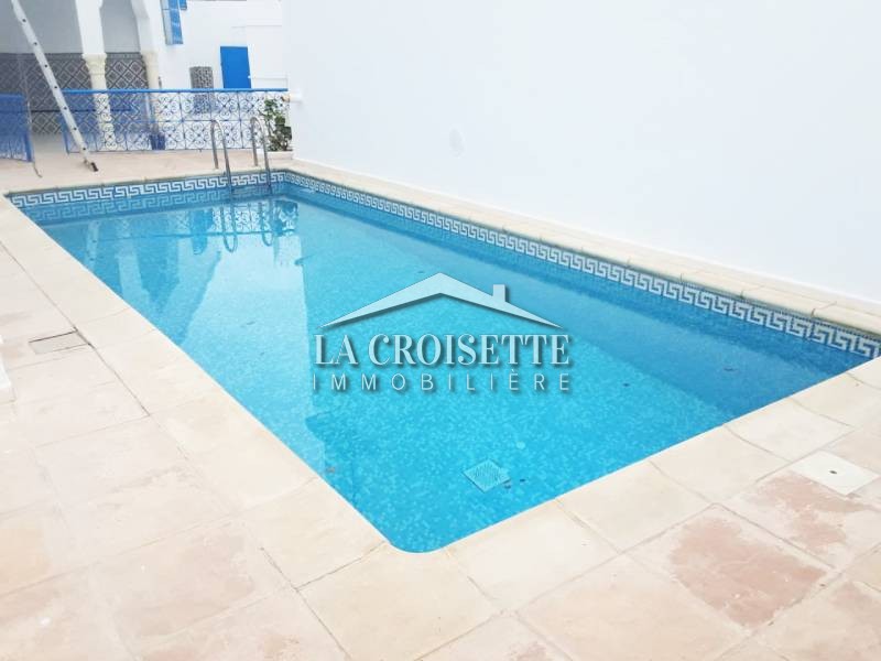 Villa S+5 avec piscine à Sidi Bou Said 